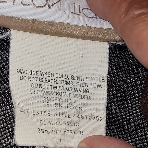 Vintage Unisex Christmas Skeleton Cookie Lover Brown, Tan, White Sweater Size L - Picture 7 of 11